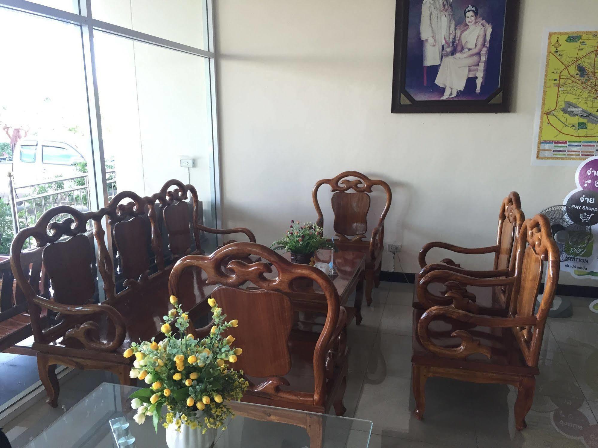 The Family Grand Hotel Udon Thani Eksteriør billede