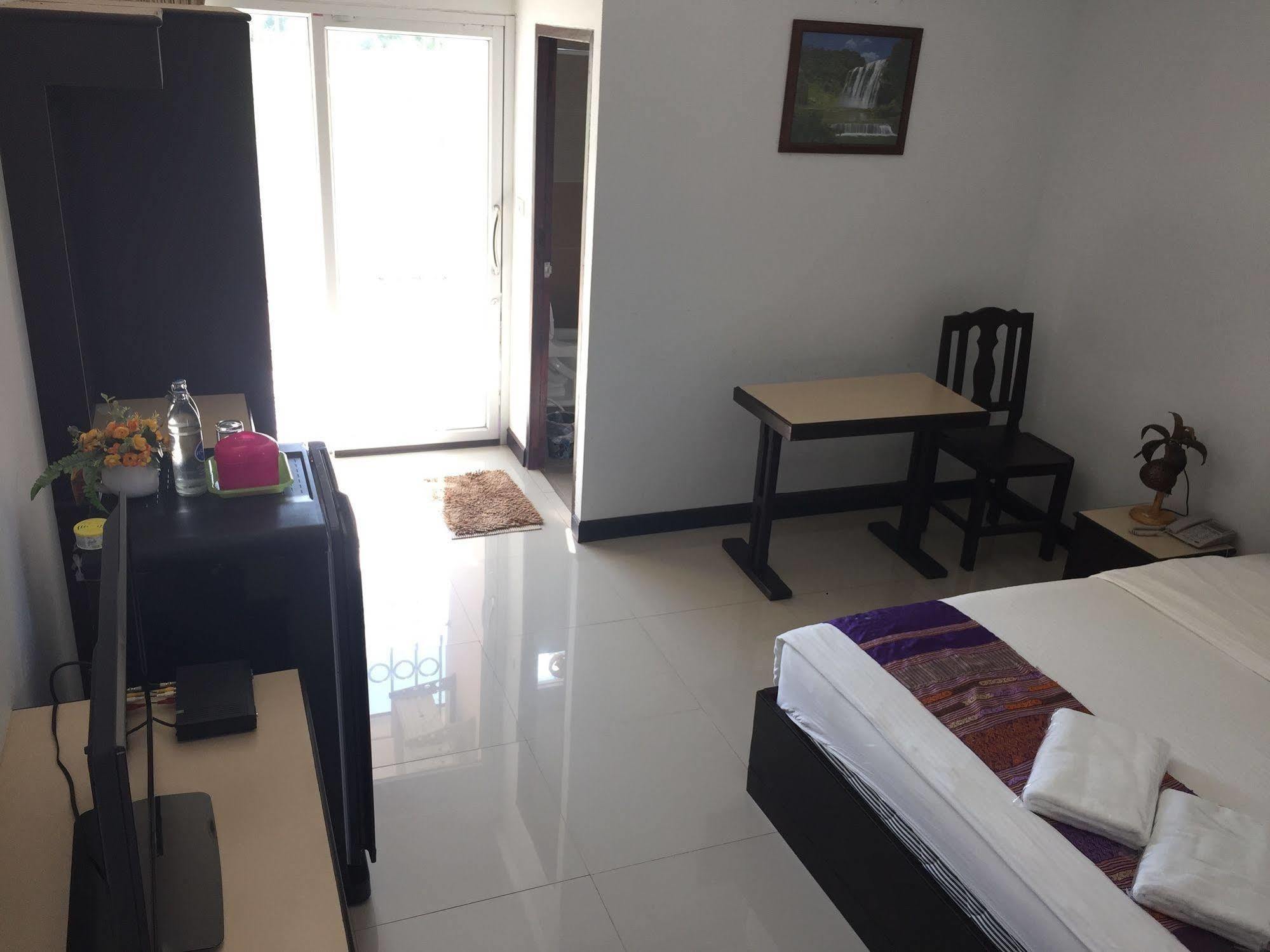 The Family Grand Hotel Udon Thani Eksteriør billede